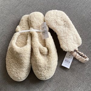 Loft sippers/eye mask set